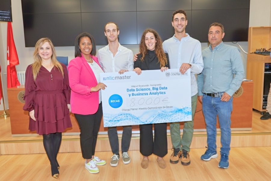 competicion de becas ntic master ucm