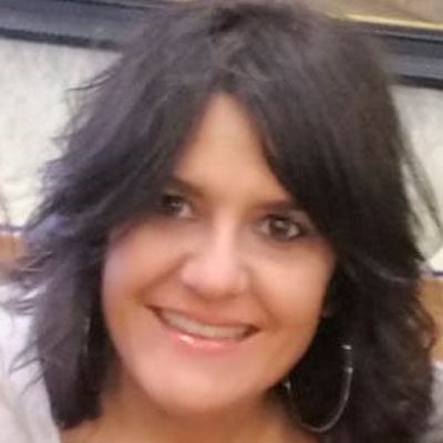 Rosa Espinola, Doctor y docente de la Universidad Complutense de Madrid.
