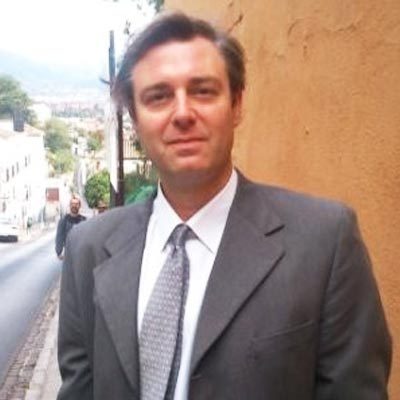 Luis Garmendia, Docente investigador de la Universidad Complutense de Madrid.