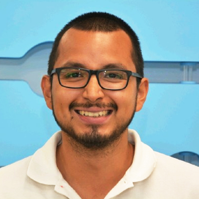 Charles Flores Espinoza, Data Engineer en Credicorp y docente de máster en la UCM.
